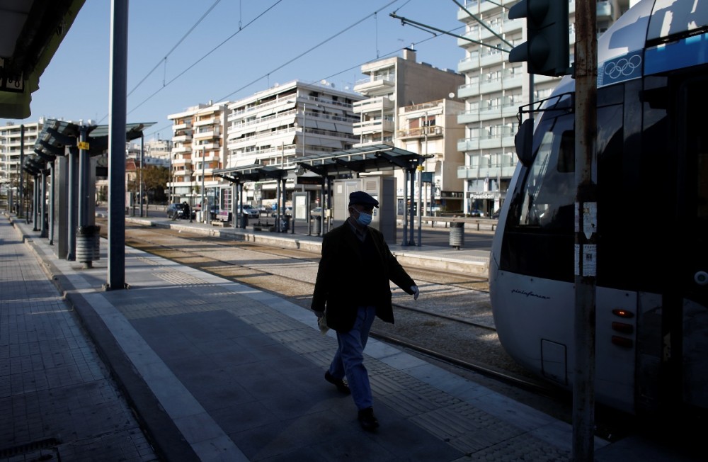 Προσωρινά τερματικός σταθμός τραμ η στάση «Λ. Βουλιαγμένης» λόγω πορείας στο κέντρο