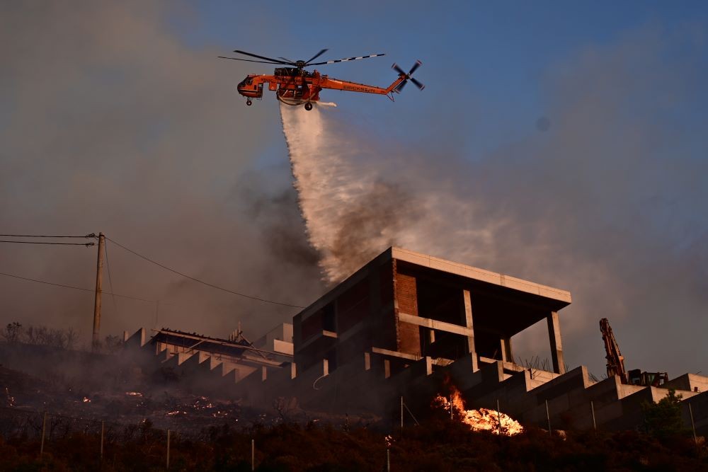 Φωτιές: 3 συλλήψεις ανδρών στην Κρήτη - εκτελούσαν θερμές εργασίες