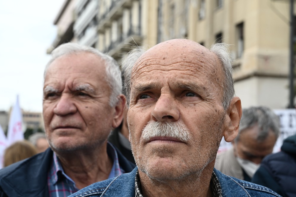 Απασχόληση συνταξιούχων: μεγαλύτερη από την προσδοκώμενη η επιτυχία του μέτρου