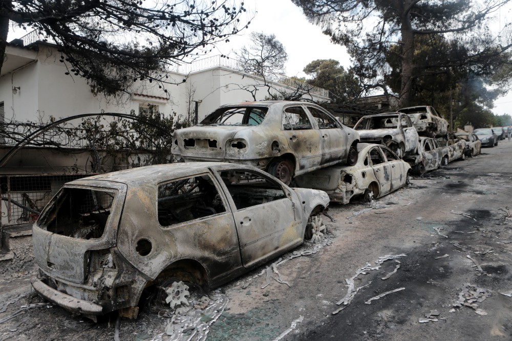 Δίκη για το Μάτι: Ο Ματθαιόπουλος έδειξε μια σέλφι με τους επιτελικούς την ώρα του ολέθρου - Άναυδο το δικαστήριο